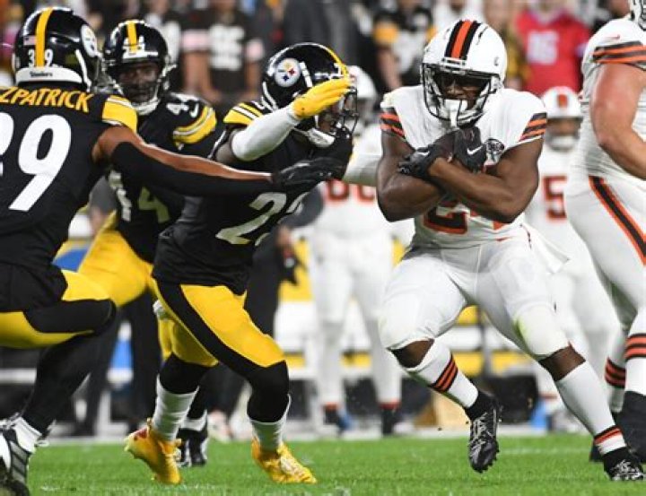 
Nick Chubb’s injury update: Browns RB potentially avoided ACL tear, should be fit in 6-8 months 