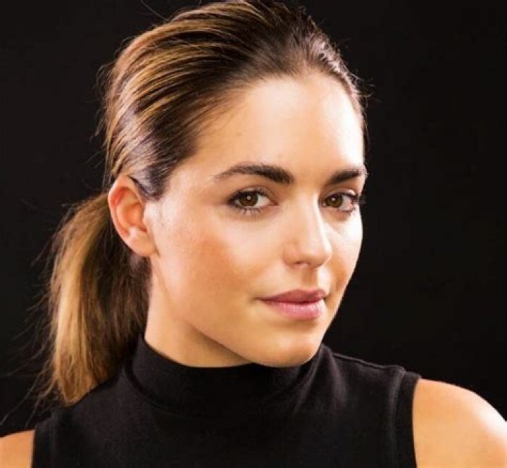 
Olympia Valance Height, Weight, Net Worth, Age, Birthday, Wikipedia, Who, Nationality, Biography 