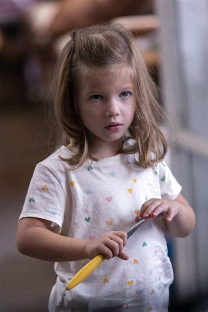 Opal and Nora Clow Twins Age, Birthday, Wikipedia, Who, Nationality, Biography