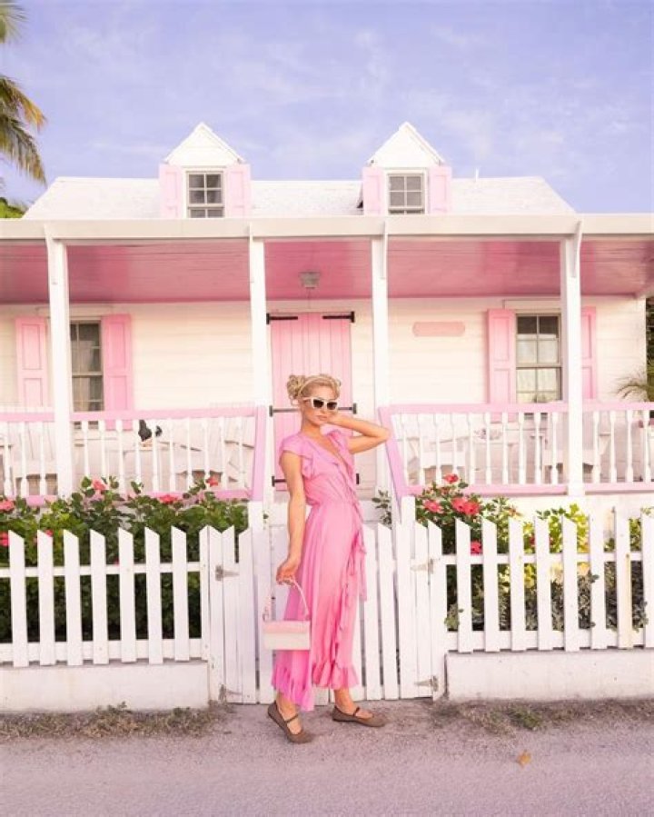 
Paris Hilton Visits ‘Barbiecore’ Pink-Themed House in the Bahamas: ‘Feeling at Home’ 