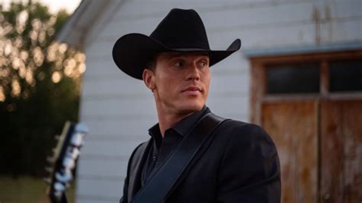 Parker McCollum Height, Weight, Net Worth, Age, Birthday, Wikipedia, Who, Nationality, Biography