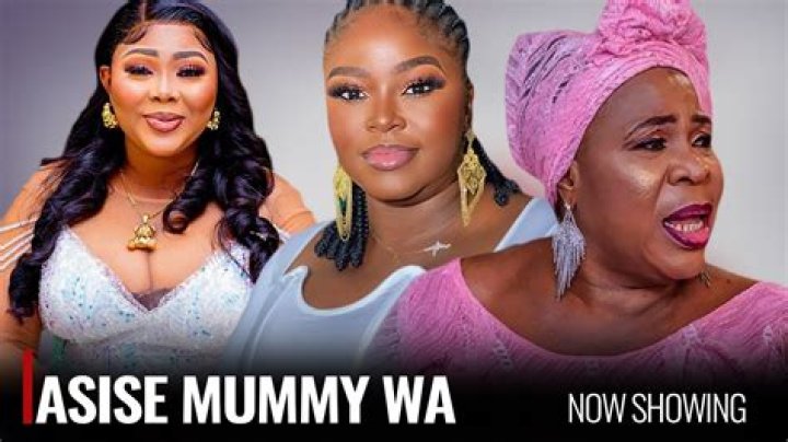 
Popular Nigerian Comediane, Mummy Wa Stirs Reactions As She Shares New Stunning Of Herself On IG 