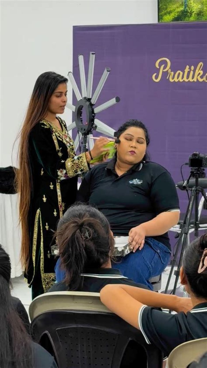 
Pratiksha Thorat Height, Weight, Net Worth, Age, Birthday, Wikipedia, Who, Nationality, Biography 