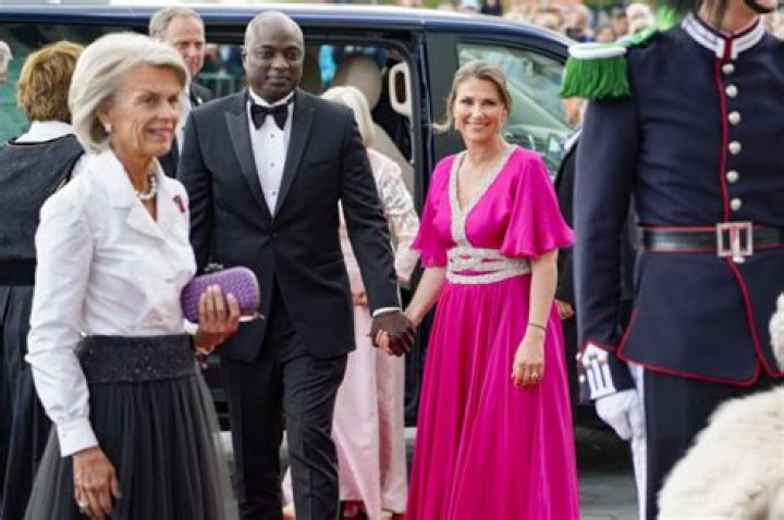 
Princess Martha Louise of Norway Celebrates Fiancé Durek’s Birthday After Giving Up Royal Role 