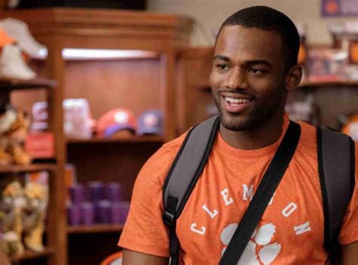 Ray McElrathbey is Married to Wife: Brittany Cieara. Kids: Ramon, Tristan, Quick.