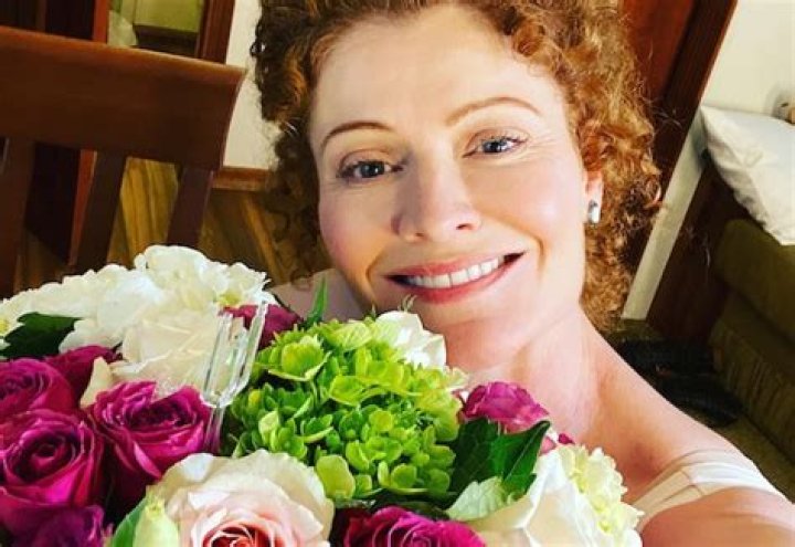 Rebecca Wisocky Height, Weight, Net Worth, Age, Birthday, Wikipedia, Who, Nationality, Biography