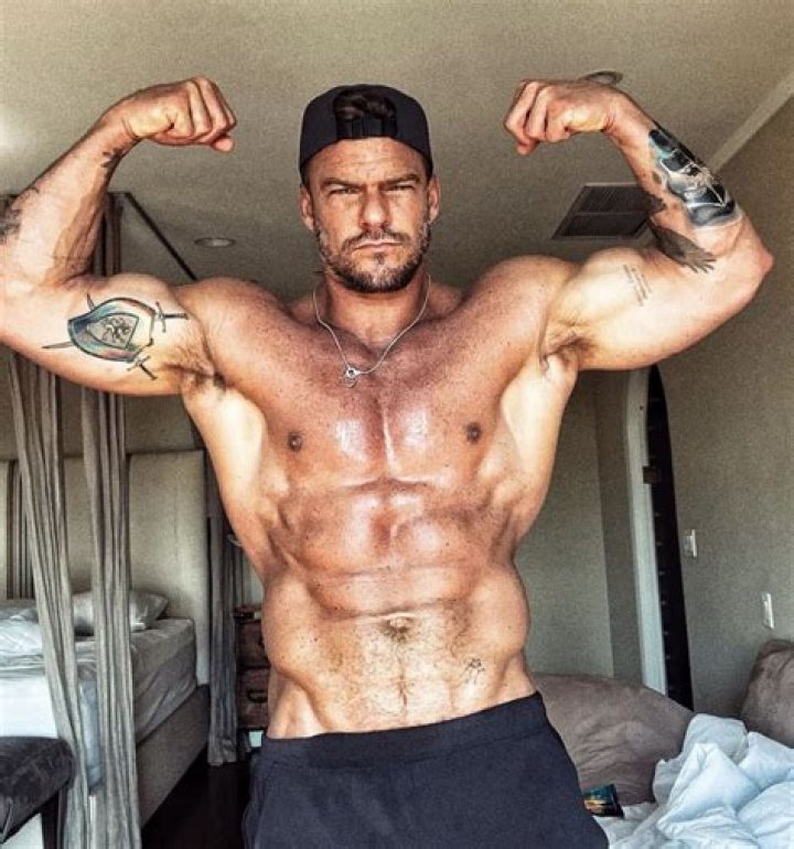 
Richie Morris Height, Weight, Net Worth, Age, Birthday, Wikipedia, Who, Nationality, Biography 