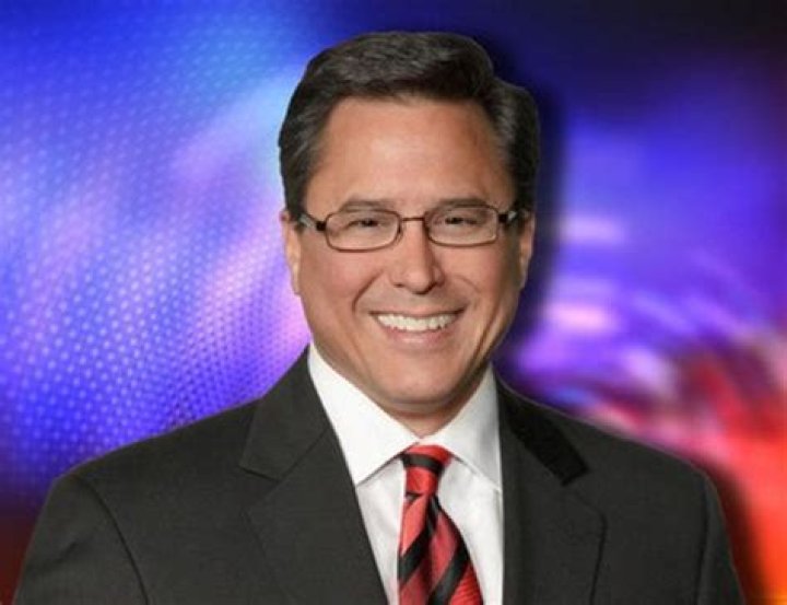 
Robb Hanrahan Height, Weight, Net Worth, Age, Birthday, Wikipedia, Who, Nationality, Biography 