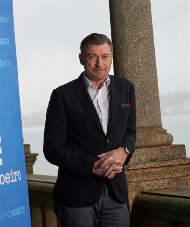 
Robert Gavin Bonnar Age, Birthday, Wikipedia, Who, Nationality, Biography 