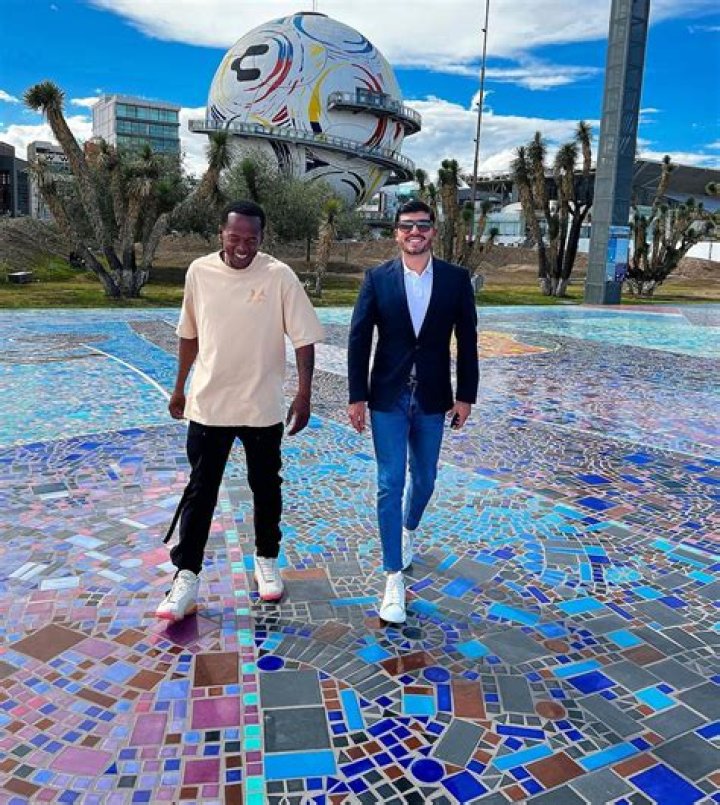 
Romario Ibarra Height, Weight, Net Worth, Age, Birthday, Wikipedia, Who, Instagram, Biography 