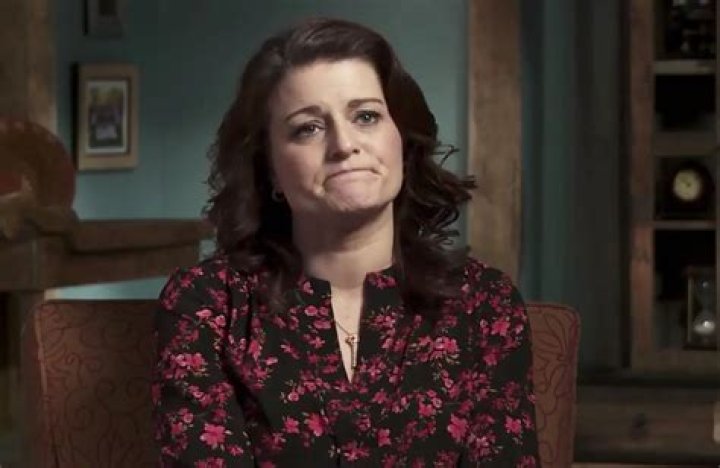 
‘Sister Wives’ Season 17 Bonus Clip: Robyn Admits to Kicking Kody Out of the House During Fights 