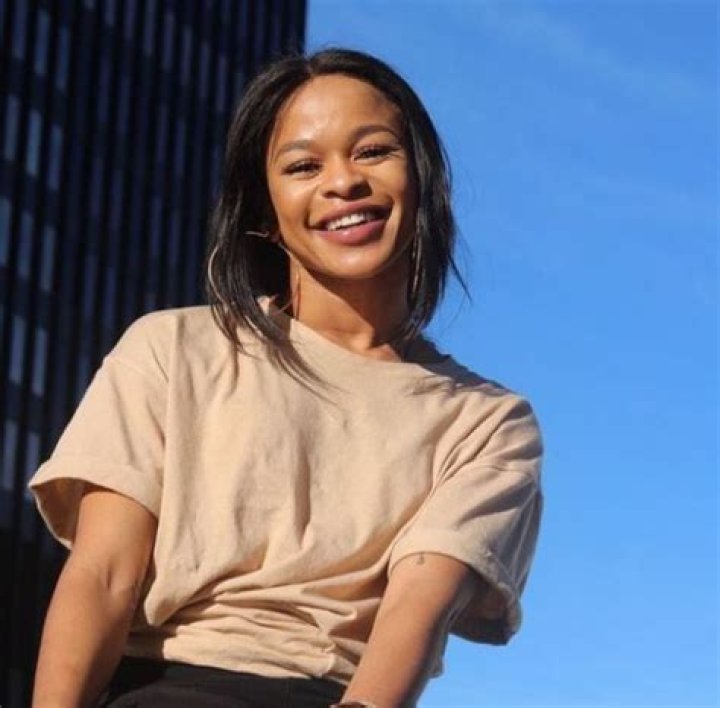 Sne Mbatha Height, Weight, Net Worth, Age, Birthday, Wikipedia, Who, Nationality, Biography
