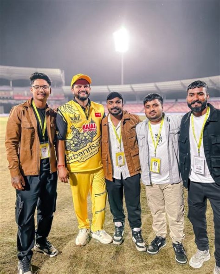 
Sonal Agarwal Height, Weight, Net Worth, Age, Birthday, Wikipedia, Who, Nationality, Biography 