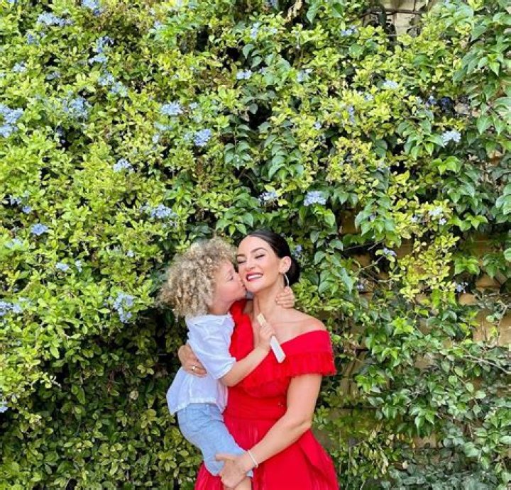 
Sophie Brussaux Ethnicity Religion Parents And Family Explored 