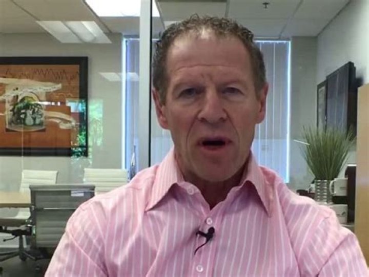 
Stephen Weiss Height, Weight, Net Worth, Age, Birthday, Wikipedia, Who, Nationality, Biography 