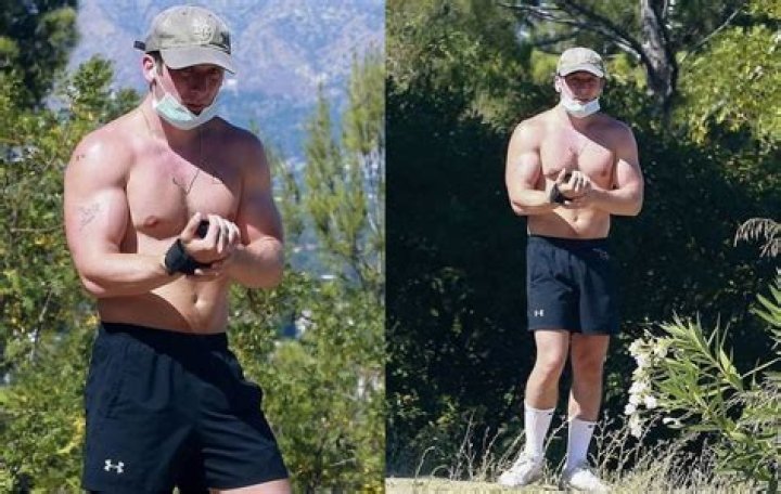 
Stephen White Height, Weight, Net Worth, Age, Birthday, Wikipedia, Who, Nationality, Biography 