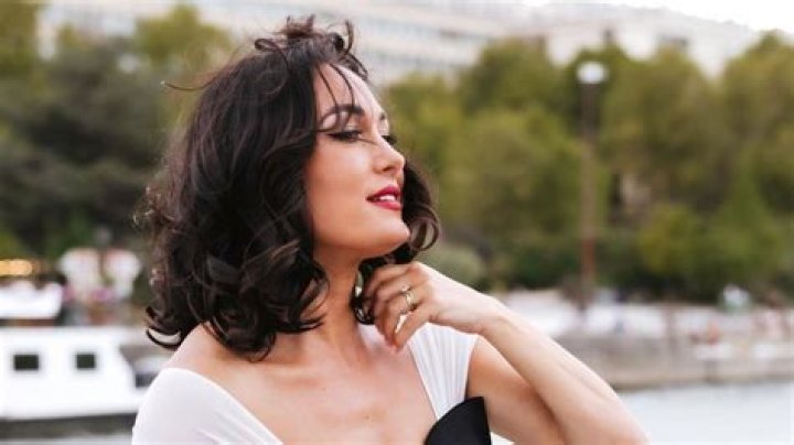 
“Such a great episode”: Fans laud Brie Bella as she bags the Barmageddon Golden Cappy 