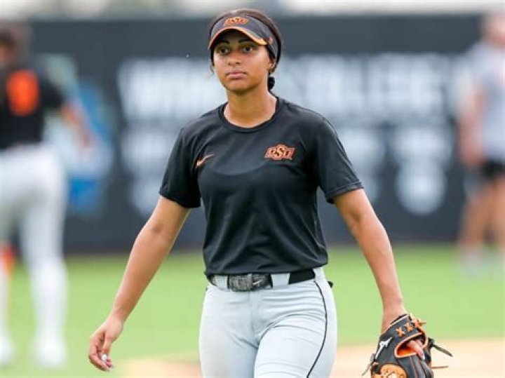 
Tallen Edwards Height, Weight, Net Worth, Age, Birthday, Wikipedia, Who, Nationality, Biography 