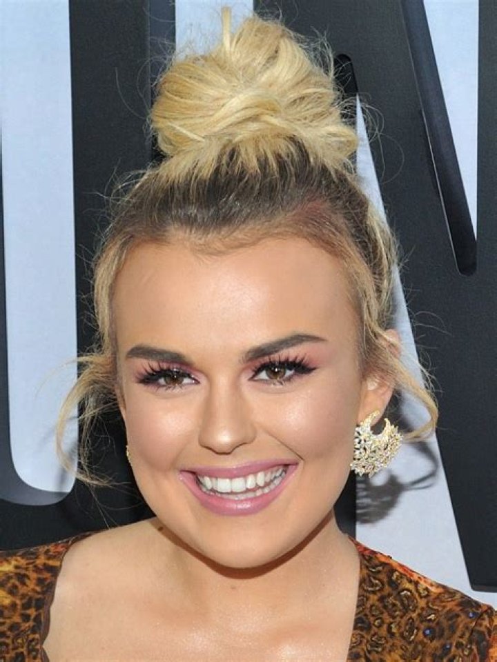 Tallia Storm Height, Weight, Net Worth, Age, Birthday, Wikipedia, Who, Nationality, Biography