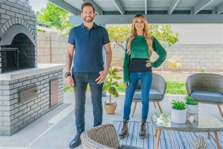 
Tarek El Moussa Reveals ‘Flip or Flop’ Started With a ‘Random Email’ as Last-Ever Episode Airs on HGTV 