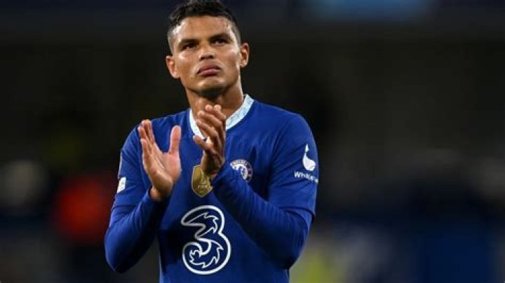 
Thiago Silva Height, Weight, Net Worth, Age, Birthday, Wikipedia, Who, Nationality, Biography 