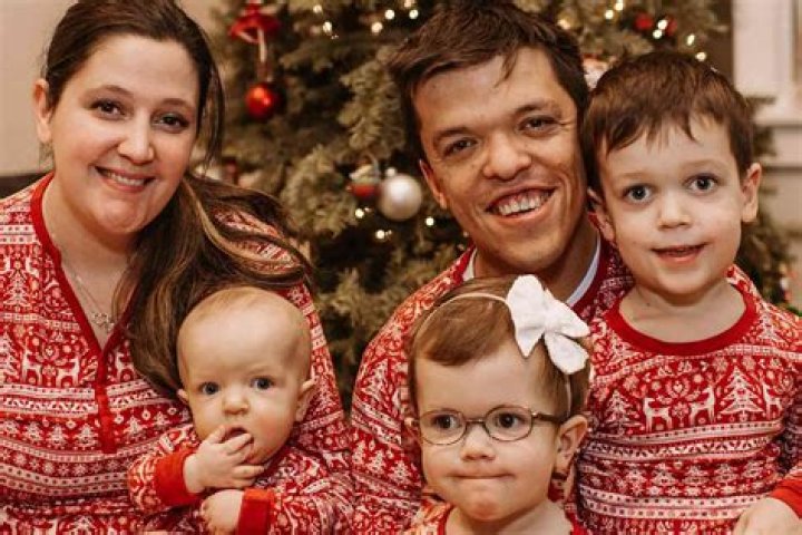 
Tori Roloff Shares First Christmas Photos of Her Three Kids: ‘Love These Memories We’re Making’ 