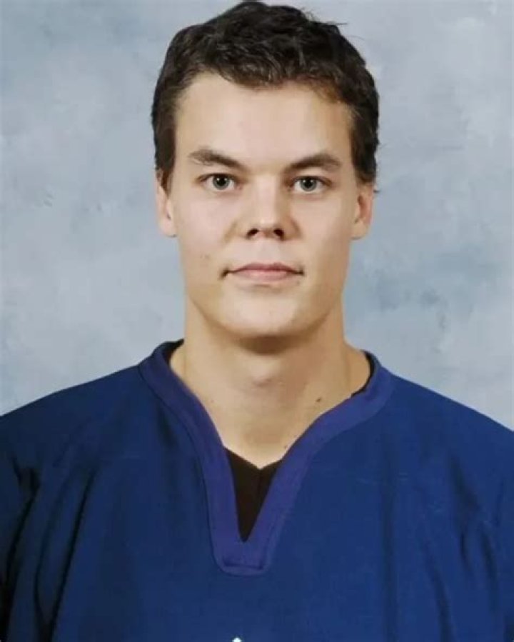 Tuukka Rask Height, Weight, Net Worth, Age, Birthday, Wikipedia, Who, Nationality, Biography