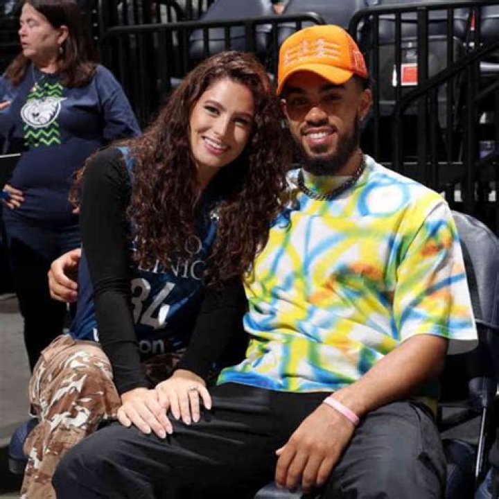 
Tyus Jones Wife Who is Tyus Jones Wife? 