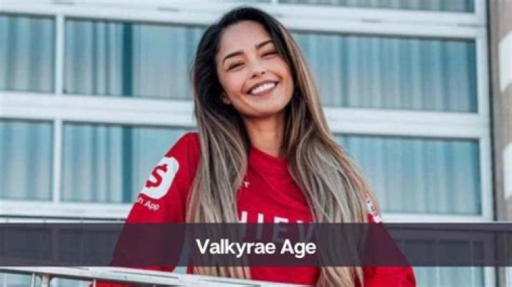 Valkyrae Height, Weight, Net Worth, Age, Wiki, Who, Instagram, Biography