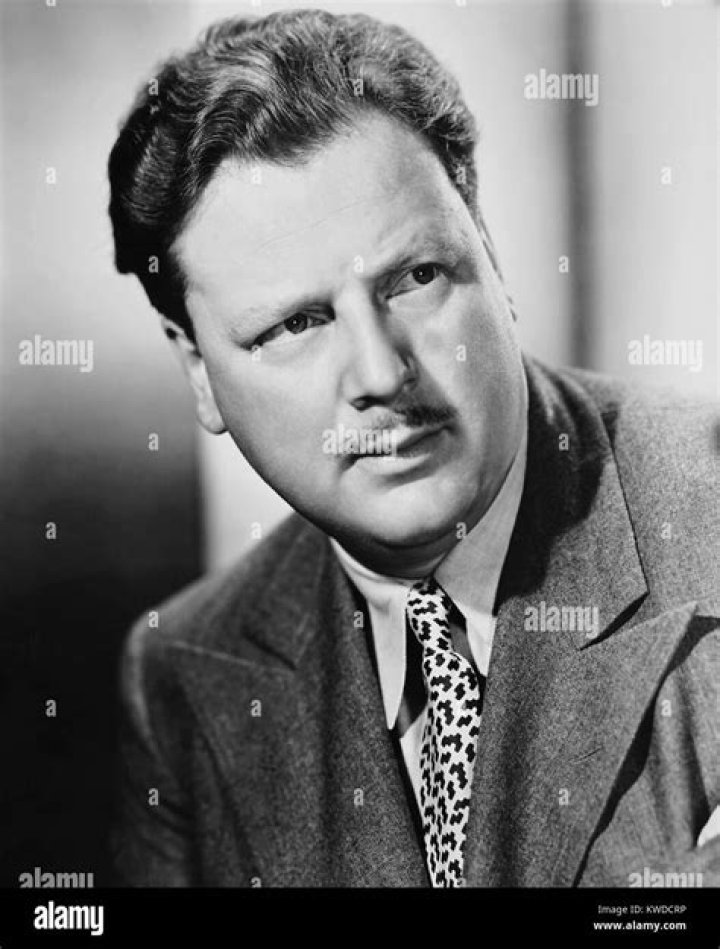 Victor Slezak Height, Weight, Net Worth, Age, Birthday, Wikipedia, Who, Nationality, Biography