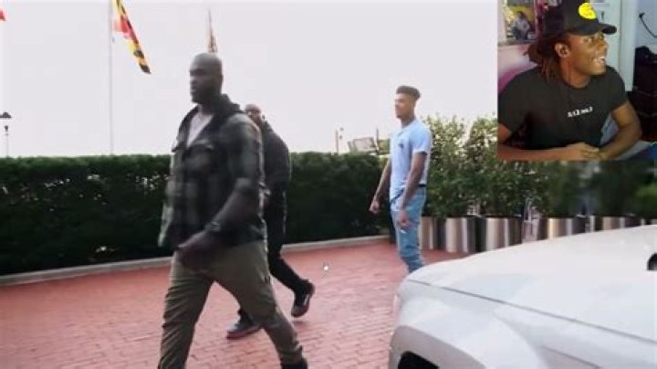 Watch Video: Full fight between Blue Face and Chriseans family