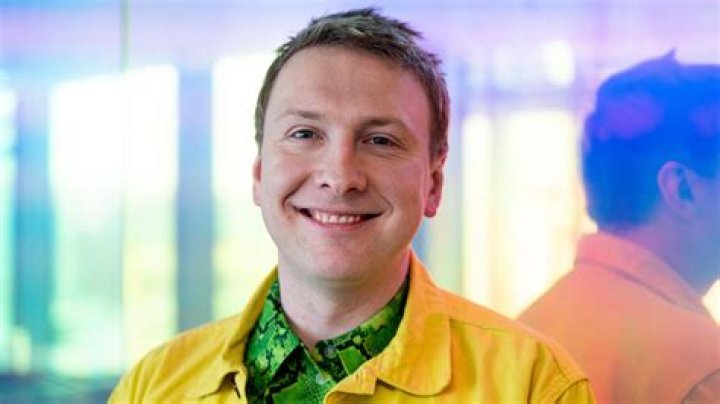 
What Disease Does Comedian Joe Lycett Have? Everything To Know 