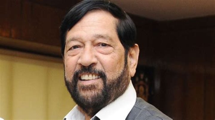 
What Illness Does Girish Bapat Have? Pune MP health And Surgery Update 