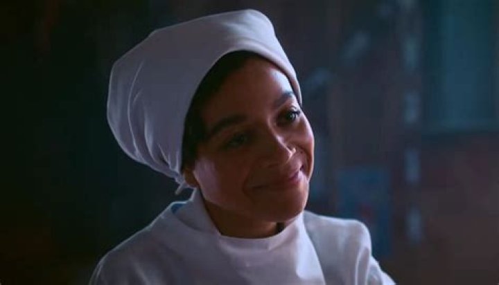 
What time will Call the Midwife Holiday Special air on PBS? 