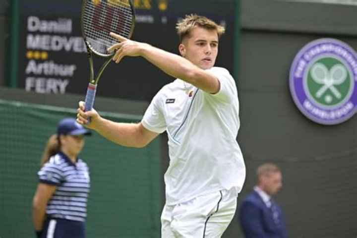 Who Are Arthur Fery Parents? Tennis Player Businessman Father Loïc Féry And Mother Details