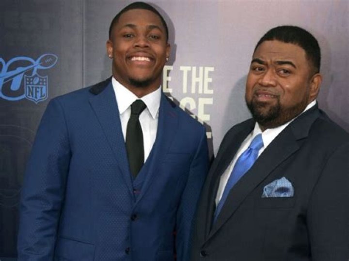 
Who are Josh Jacobs Parents? Where is Josh Jacobs Parents From? What is Josh Jacobs Parents Nationality? 