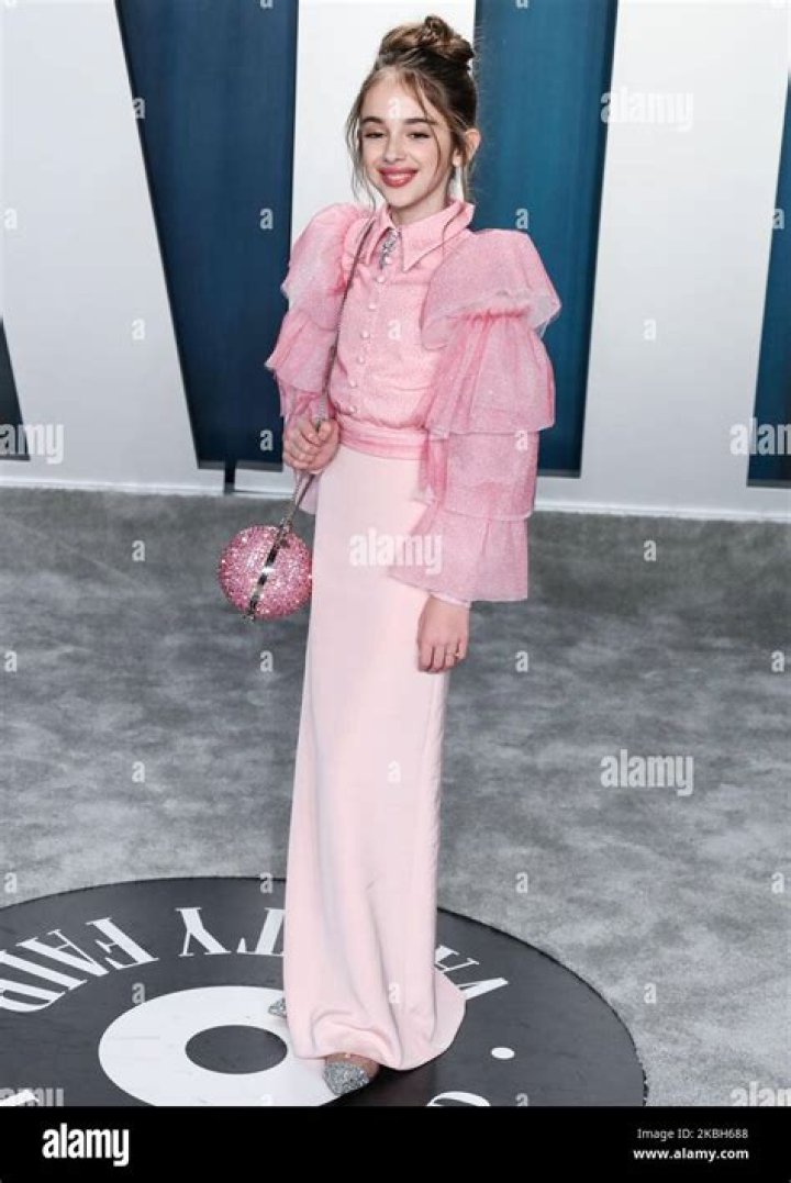 Who Is Actress Julia Butters & How Rich Is She In 2022?