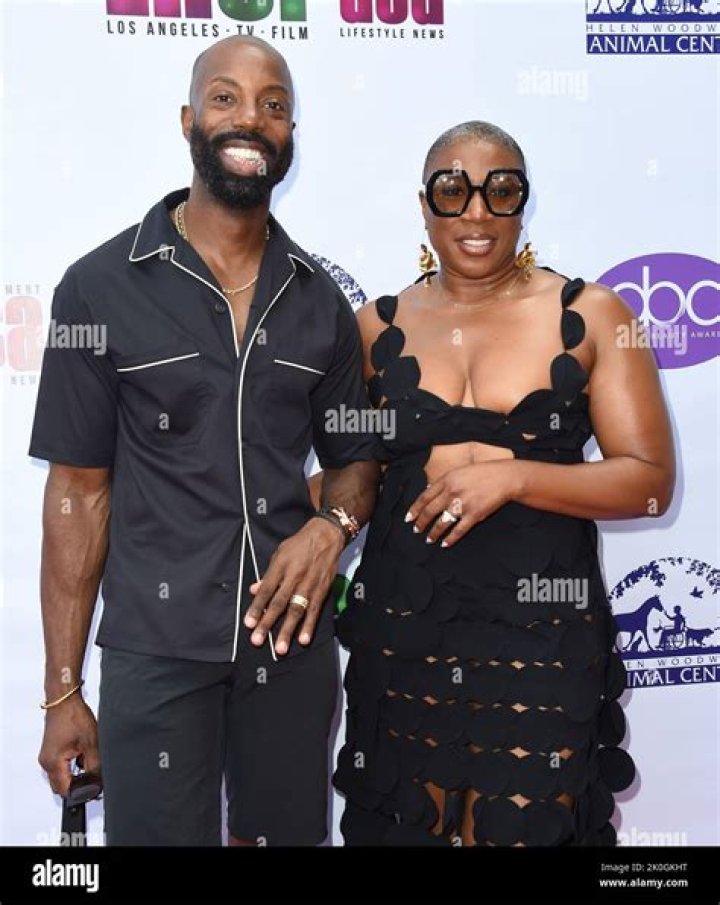 Who Is Aisha Hinds Partner Silky Valenté? Sexuality And Gay Rumors