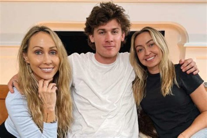 
Who is AnnaLynne McCord, Dominic Purcell’s ex-girlfriend? 