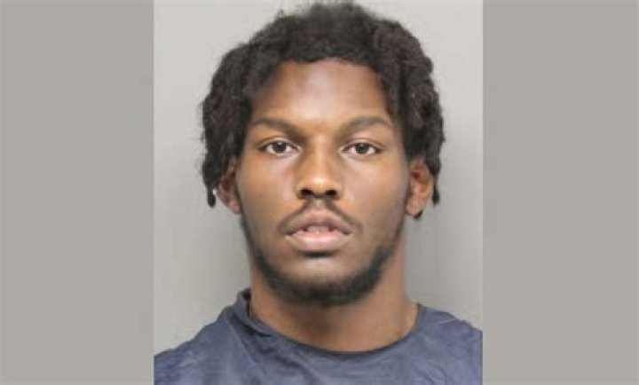 
Who is Arik Gilbert? Nebraska TE arrested for suspicion of robbing liquor and vape shop | Watch Video 
