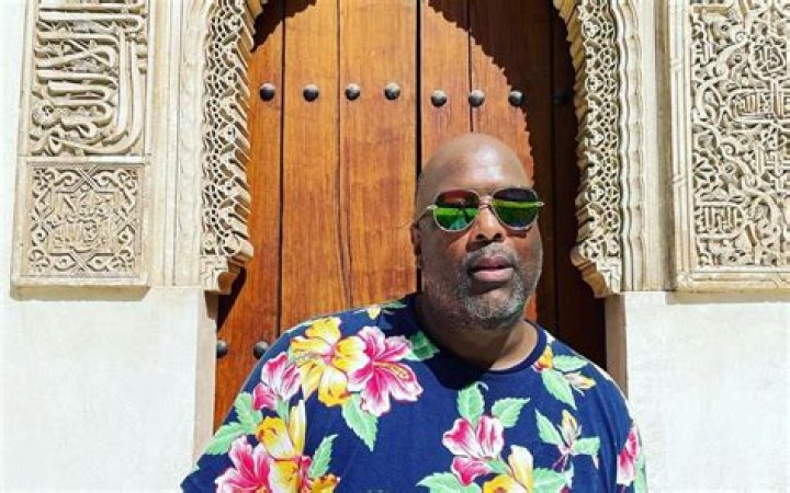 
Who is Brian Clark pretending to be in The Circle season 5? 