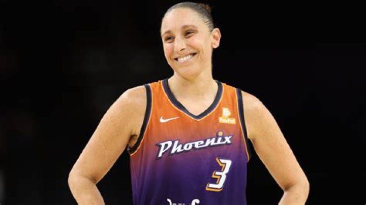
Who is Diana Taurasi? Phoenix Mercury legend becomes first WNBA player to reach 10,000 points 