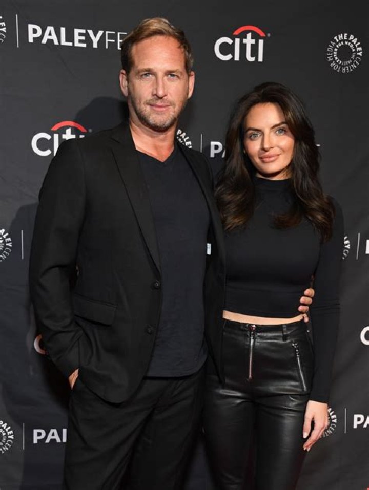 
Who Is Gawvi Wife Brianna Segura? His Controversy And Other Things That Led To Leave Records Label 