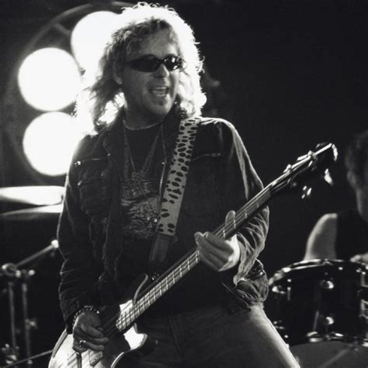 
Who Is Jack Blades Wife Mollie Blades? Family And Children 