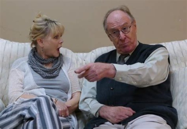 
Who is Katherine Robertson, Paxton Whitehead’s wife? 