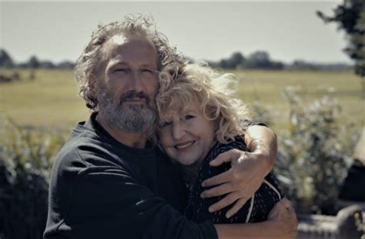 
Who Is Maria Goos Partner In 2022? Relationship With Loes Luca 