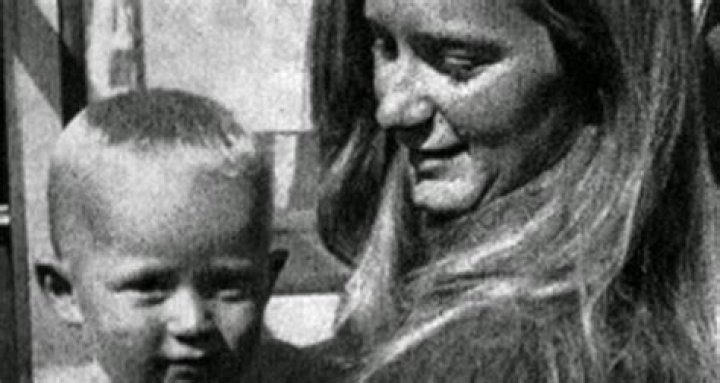 
Who is Mary Brunner, former Manson Family member? 