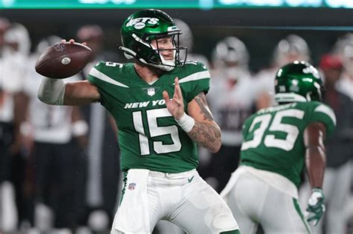 
Who Is New York Jets NFL Quarterback Chris Streveler’s Girlfriend Tessa Grant? 