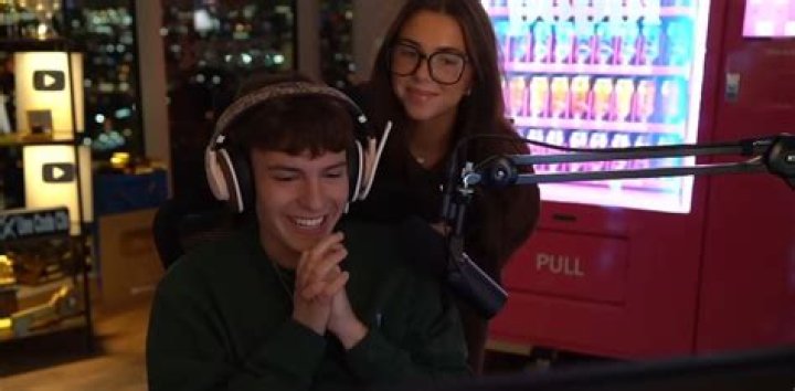 Who Is Pro Gamer Clix’s Girlfriend, Darla Claire?