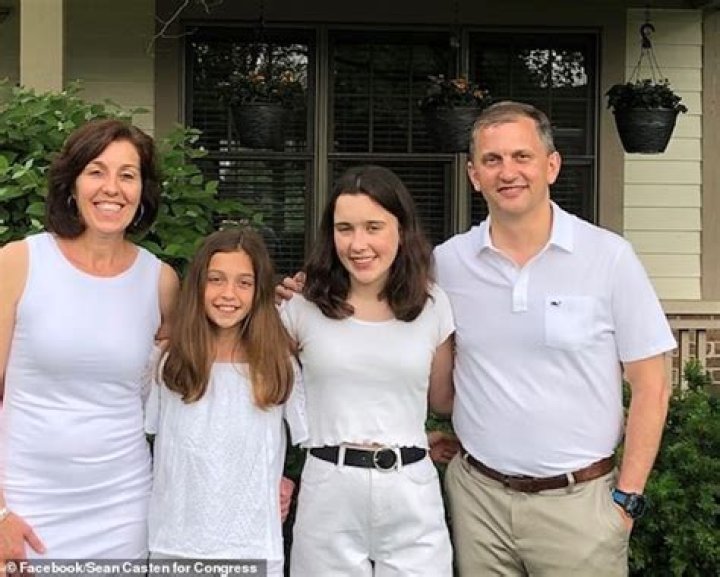 
Who Is Sean Casten Wife Sara Casten? Daughter Gwen Casten Autopsy 